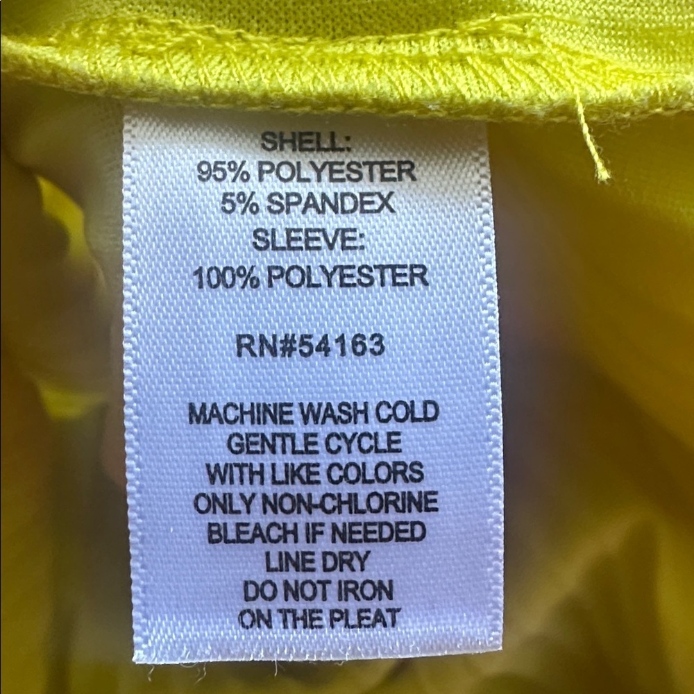 Marc New York Yellow Lace Puff-Sleeve Ribbed Top - Picture 8 of 8